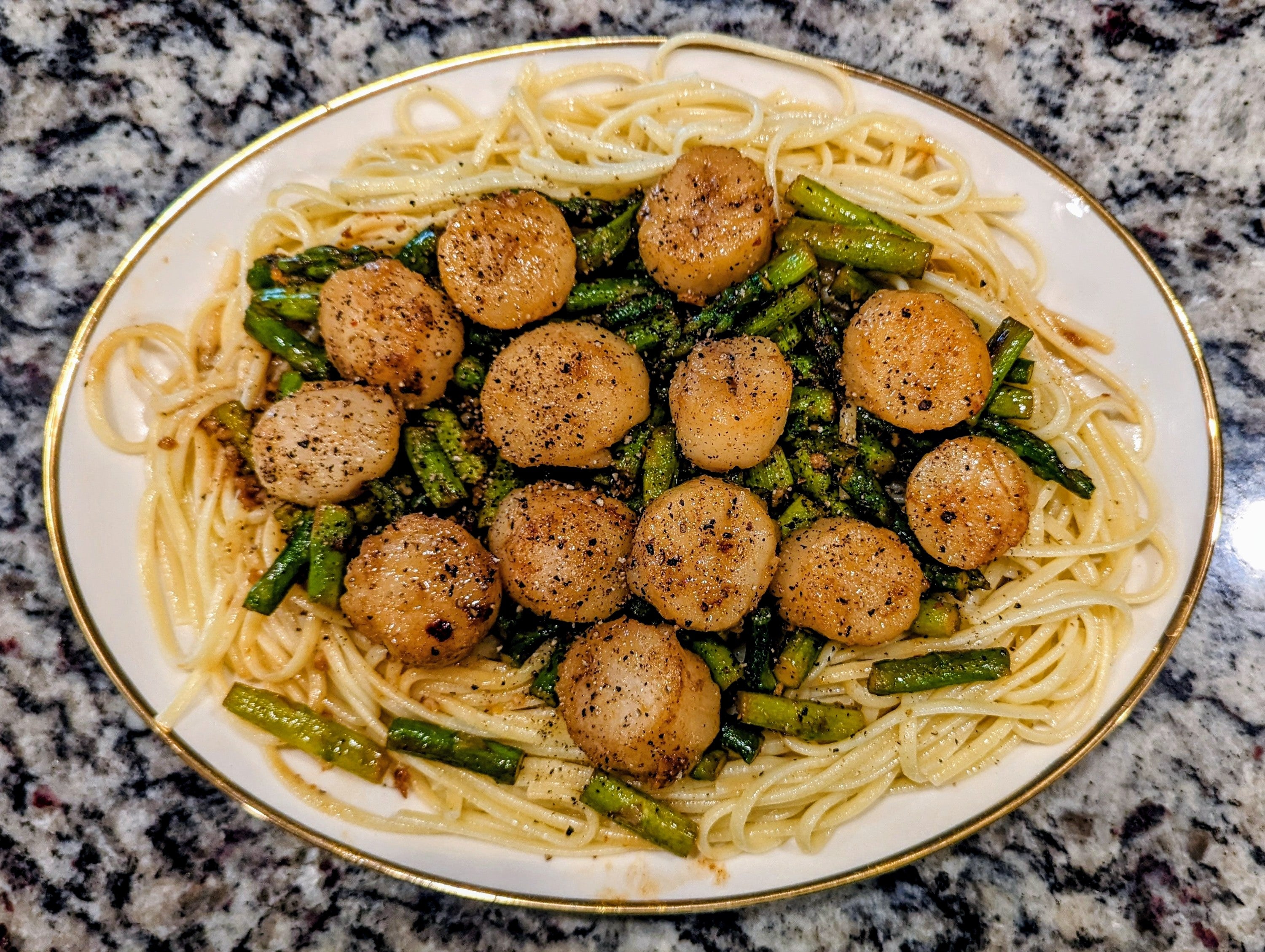 Scallops With Asparagus