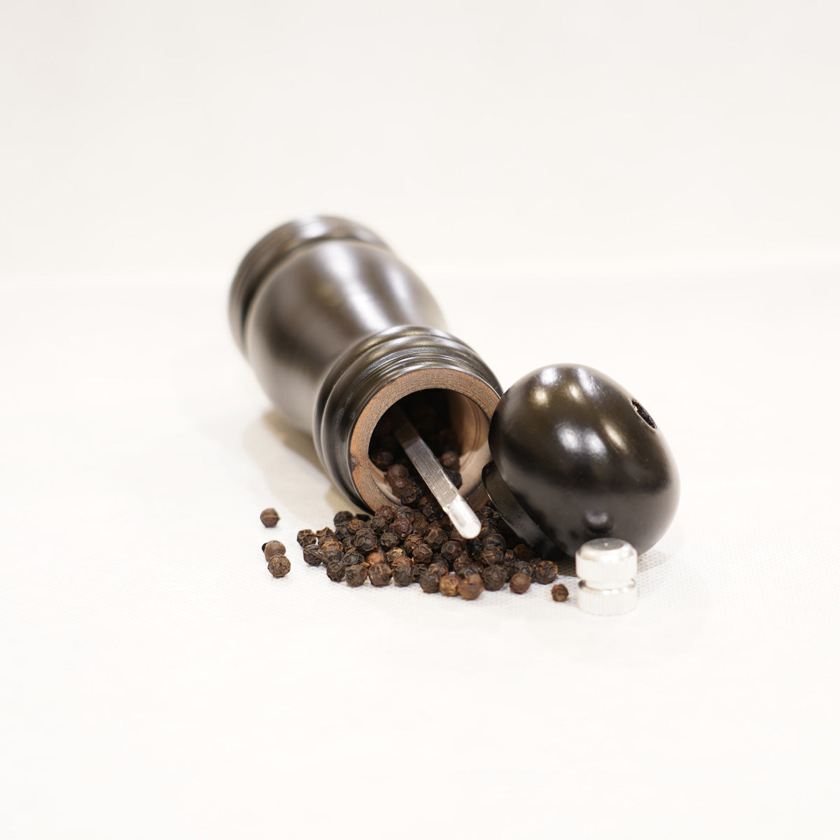 Pepper Grinder and 2 OZ Pepper